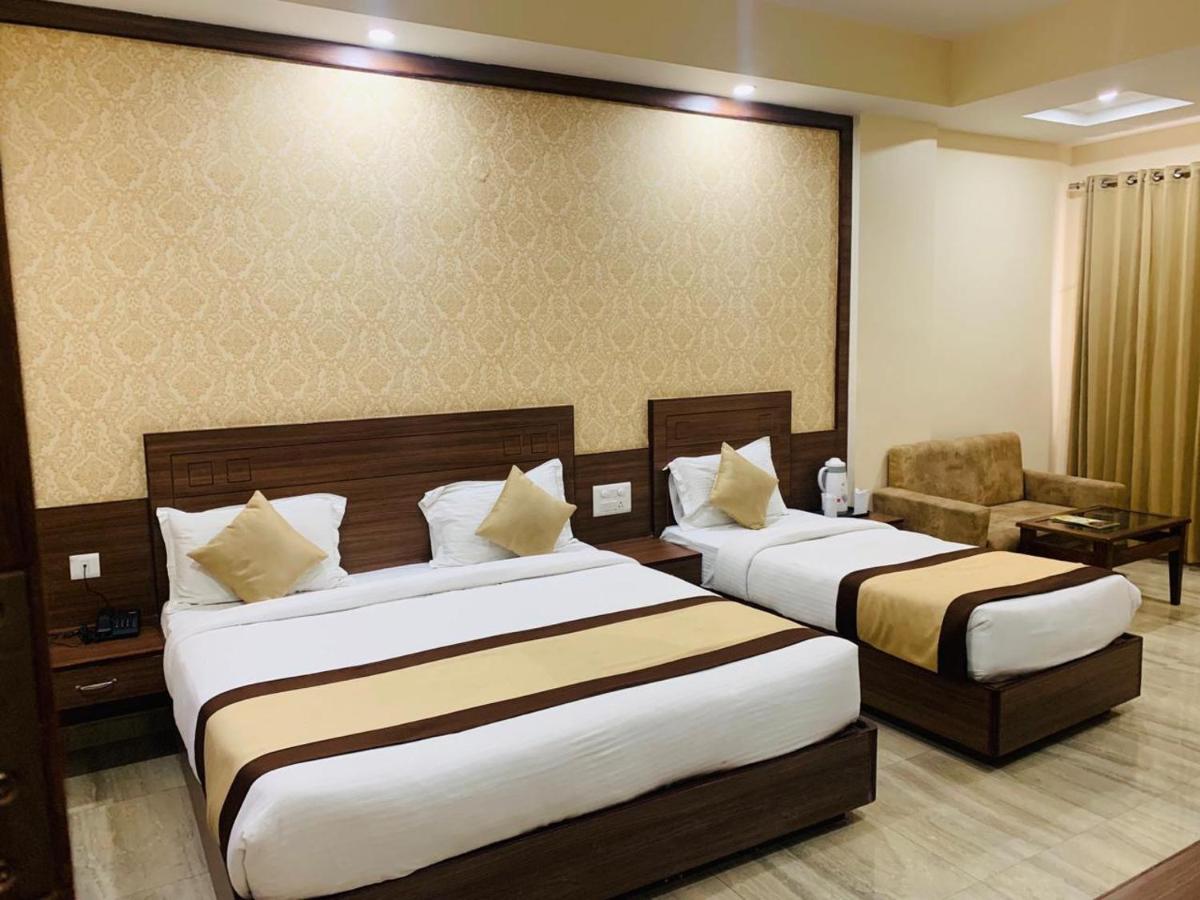 Hotel The Vaishno Devi Hills カトラ エクステリア 写真
